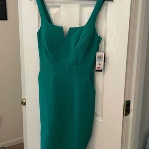 City Studio by Macys Emerald Green dress